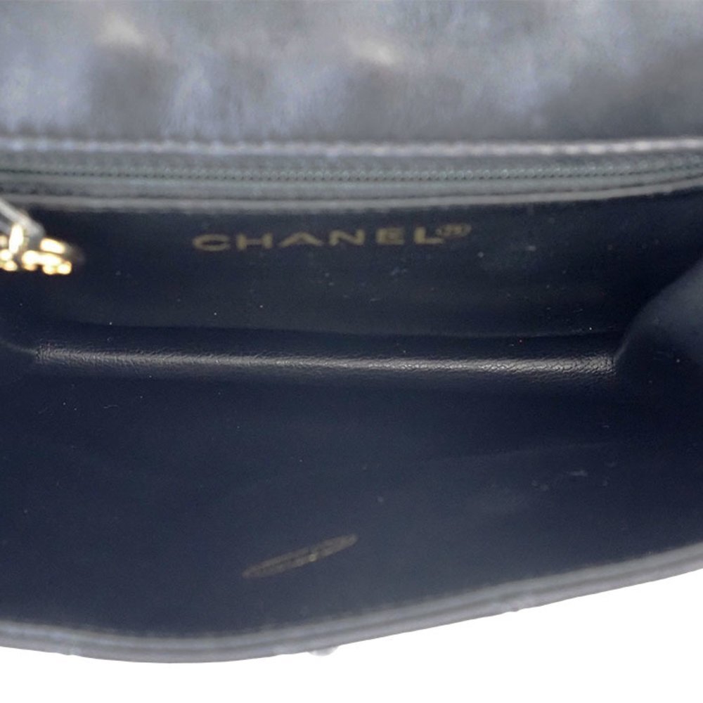 CHANEL Black Fanny Pack - Picture 7 of 13